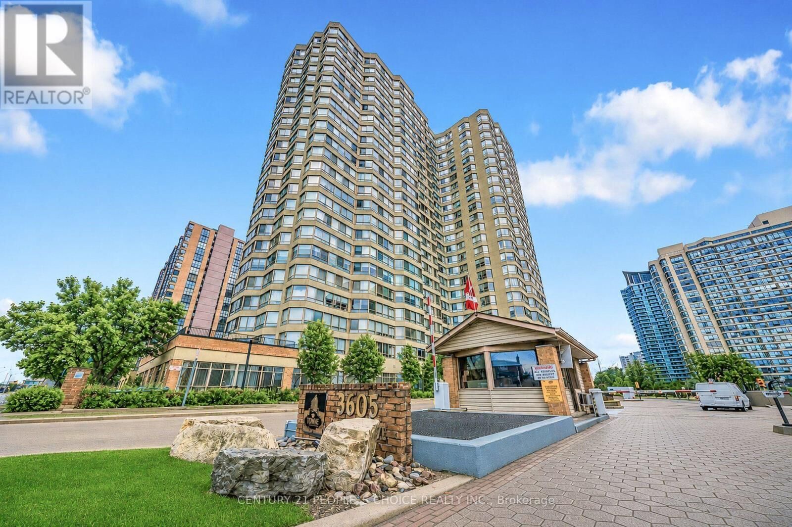 Property Photo:  3605 Kariya Drive 109B  ON L5B 3J4 