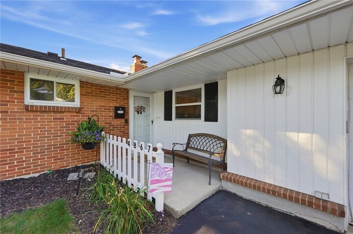 Property Photo:  4867 Arrowhead Drive  OH 45440 