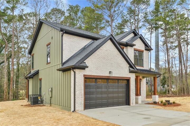 Property Photo: 3367 Dodson Drive GA 30344