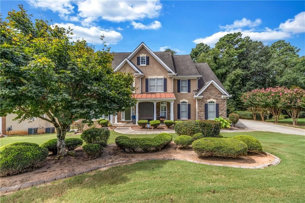 Property Photo: 520 Monarch Lake Way GA 30281