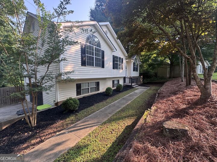 Property Photo:  24 Buckthorne Drive  GA 30265 