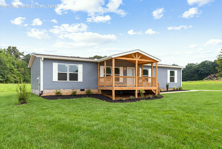Property Photo: 399 County Road 784A TN 37331