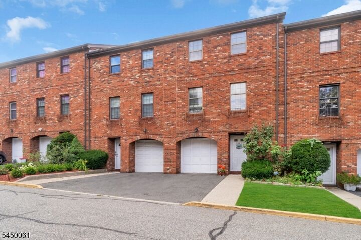 Property Photo:  3641 Bergen Ct  NJ 07047 