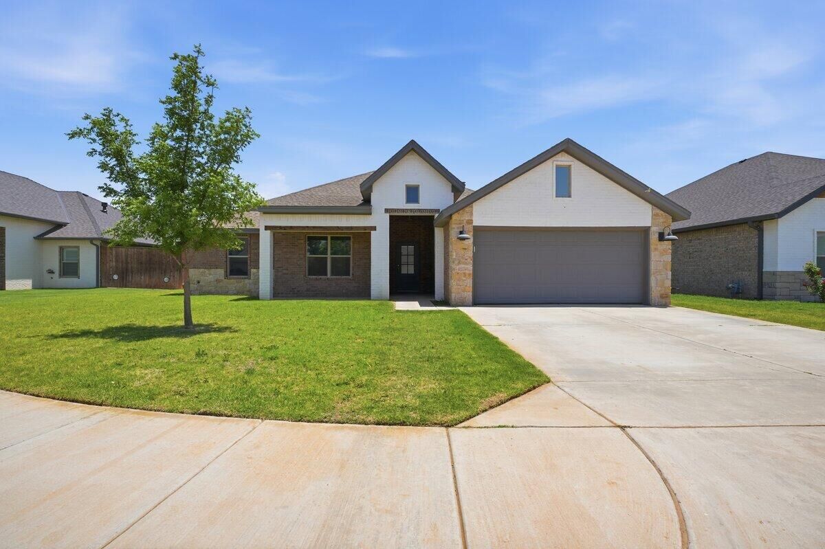 Property Photo: 5003 Prospect Avenue TX 79407