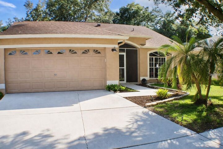 Property Photo: 1723 Bell Ranch Street FL 33511