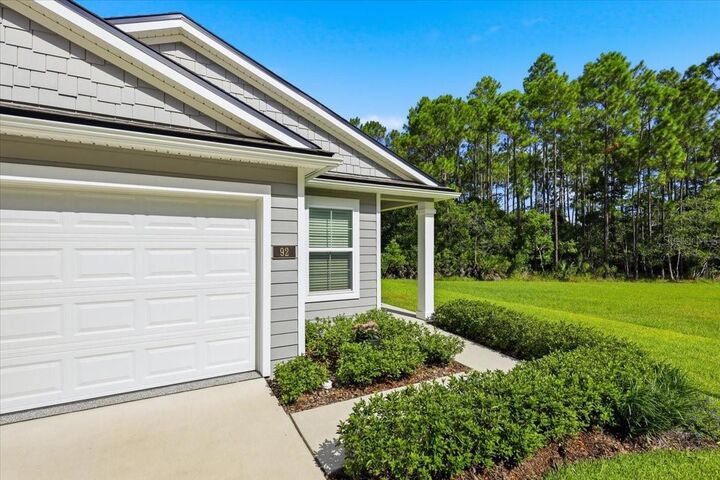 Property Photo:  92 Bogey Place  FL 32110 