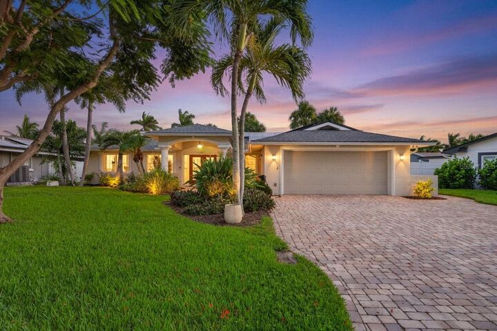 Property Photo:  8009 13th Avenue S  FL 33707 