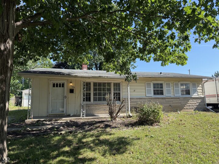 Property Photo: 7520 E 50th Street IN 46226