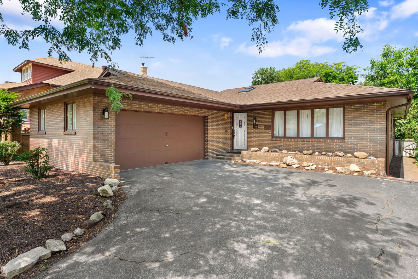 Property Photo: 7856 45th Place IL 60534
