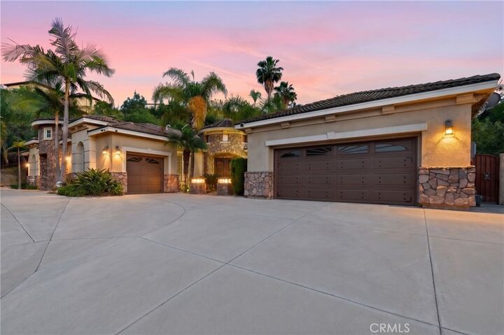 Property Photo:  2810 Countrywood Lane  CA 91791 