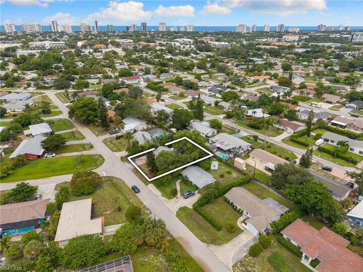 Property Photo:  1297 Ingraham St  FL 34103 