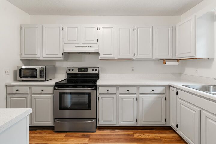 Property Photo:  17 Hideaway Lane  VT 05495 