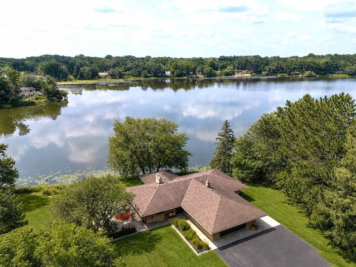 Property Photo:  19 Dove Lane  MN 55127 