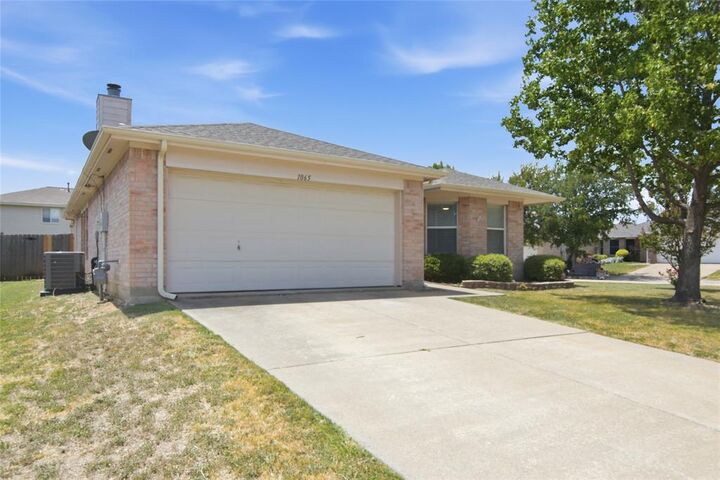 Property Photo:  1065 Triple Crown Drive  TX 76179 