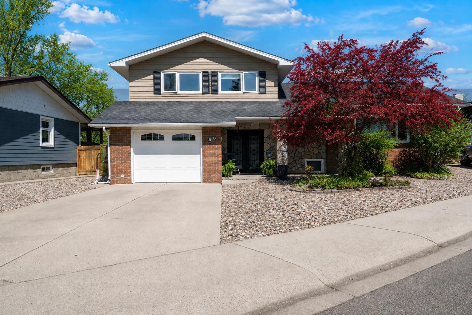 Property Photo:  88 Cypress Way SE  AB T1B 1G8 