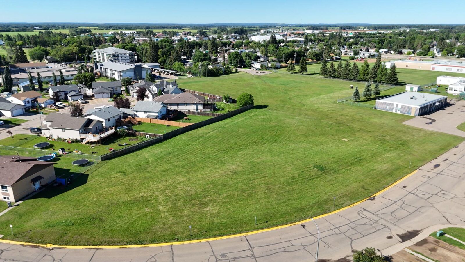 Property Photo: 5716 Evergreen Drive AB T0G 1E0