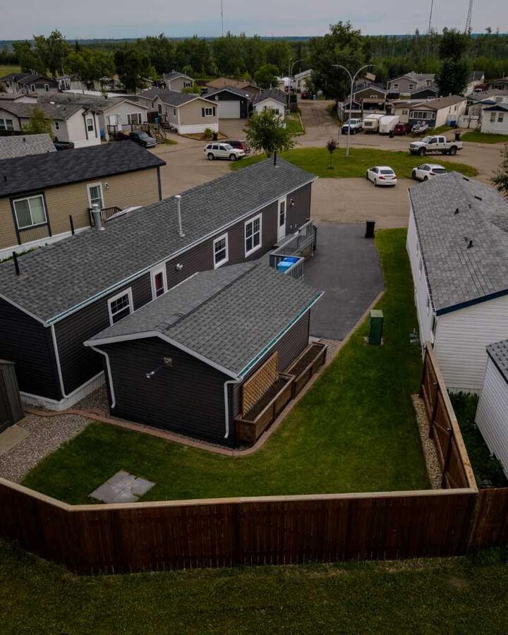 Property Photo: 132 Grey Owl Place AB T9H 2P1