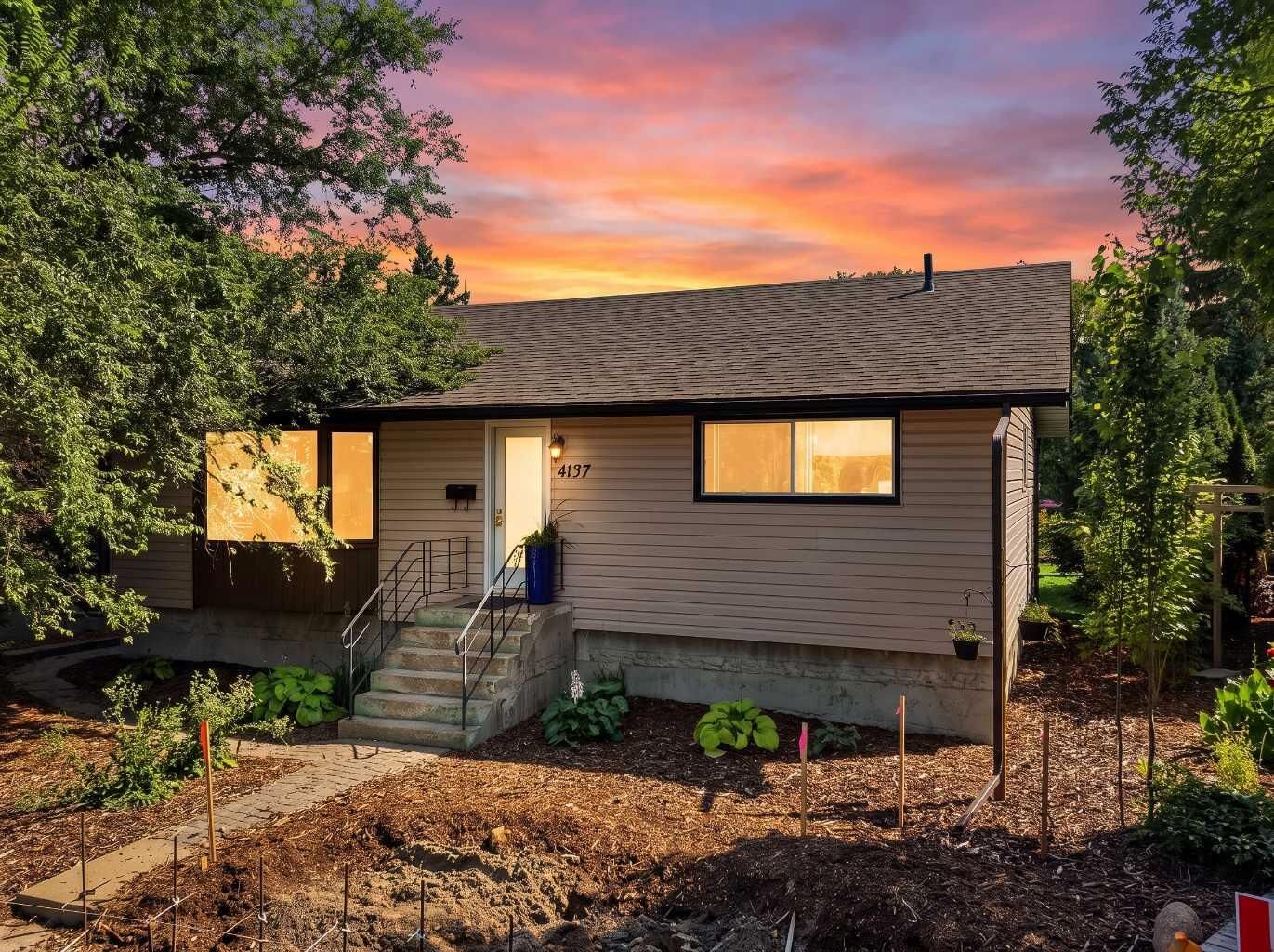 Property Photo: 4137 40 Street AB T4N 1A5