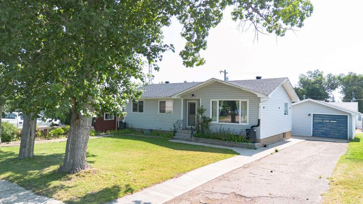 5005 53 Street — photo 1