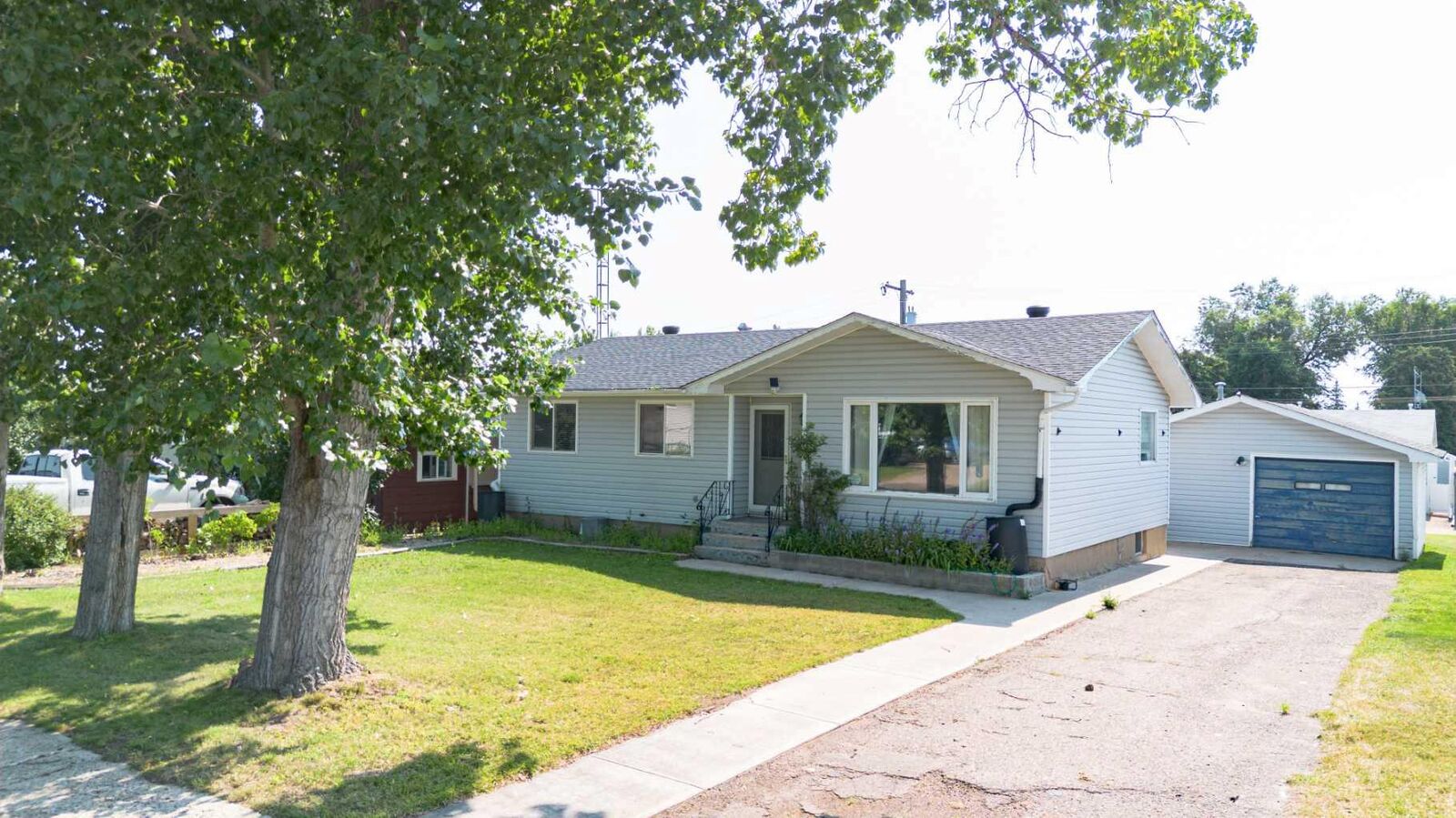 Property Photo: 5005 53 Street AB T0C 0X0