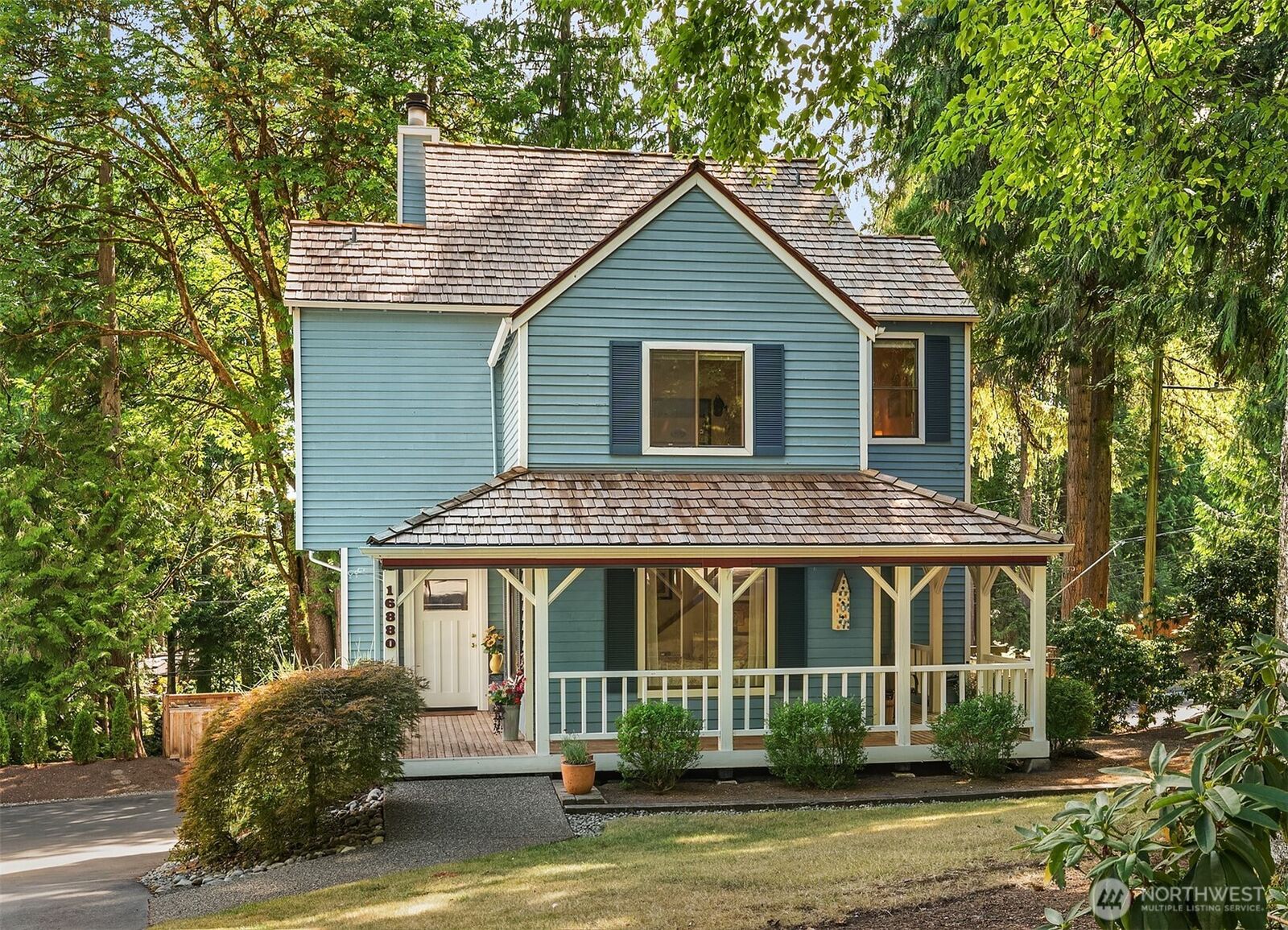 Property Photo:  16880 NE 42nd Court  WA 98052 