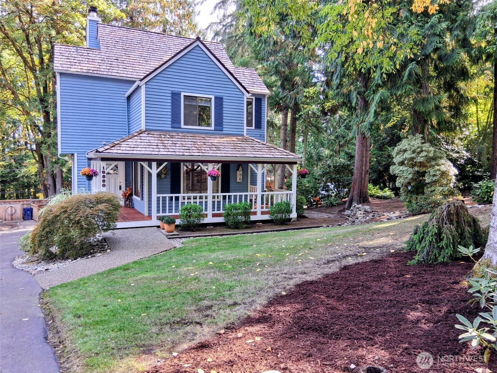 Property Photo:  16880 NE 42nd Court  WA 98052 