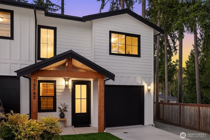 Property Photo: 13742 NE 101st Street WA 98033