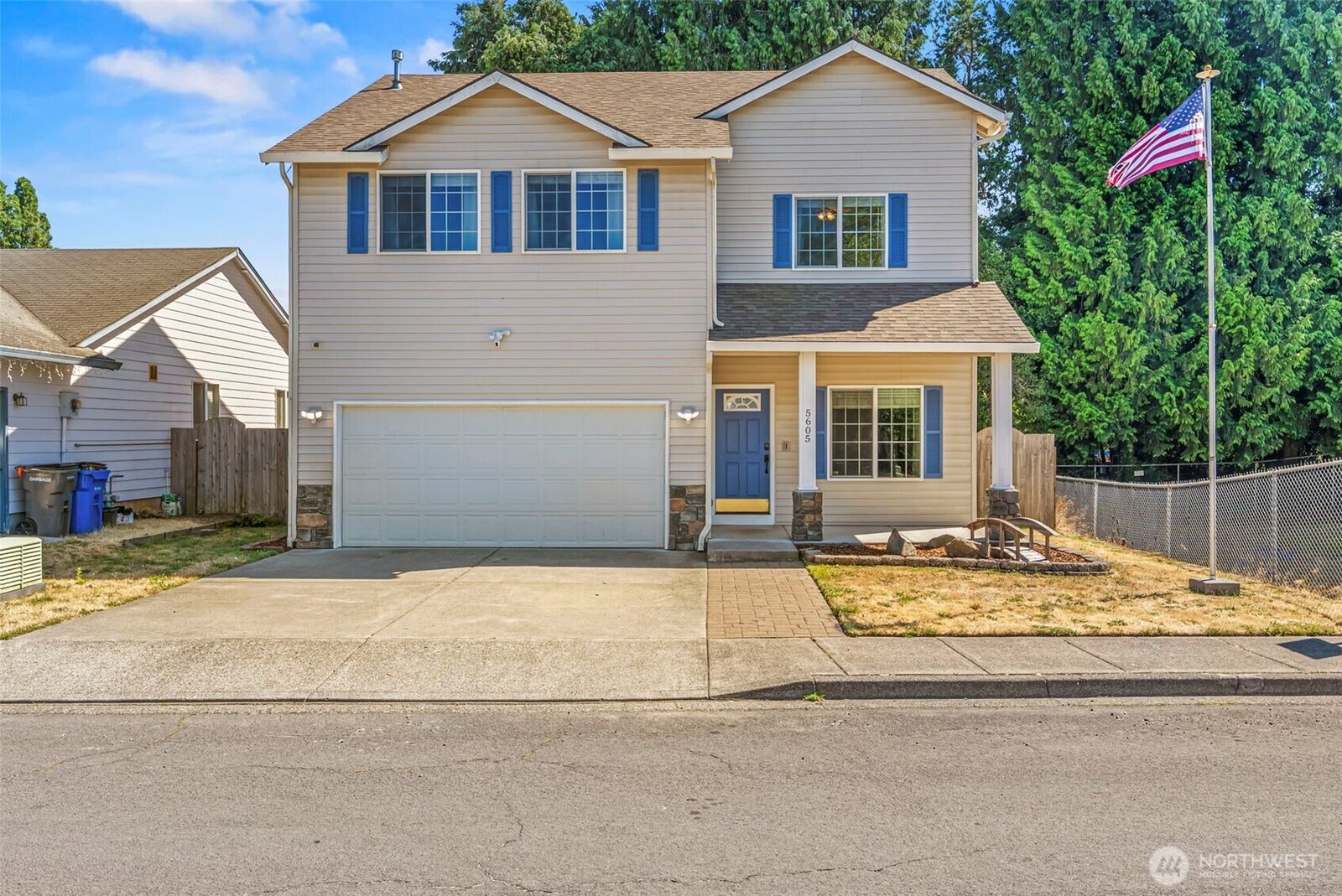Property Photo: 5605 NE 55th Circle WA 98661