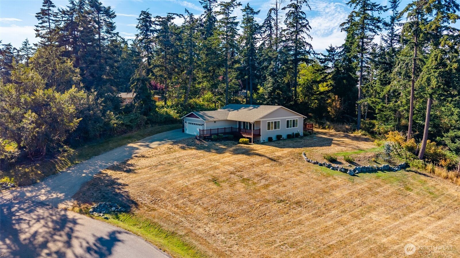 Property Photo:  1415  Highland Drive  WA 98277 