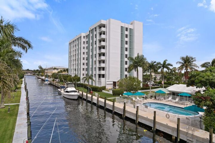 Property Photo:  3210 SE 10th Street 4A  FL 33062 