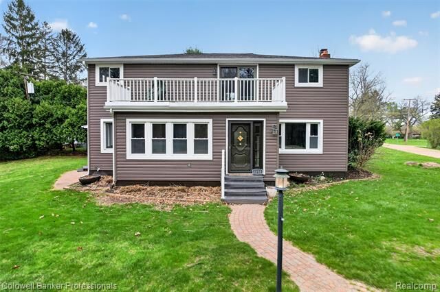 Property Photo:  1190 Olander Drive  MI 48446 