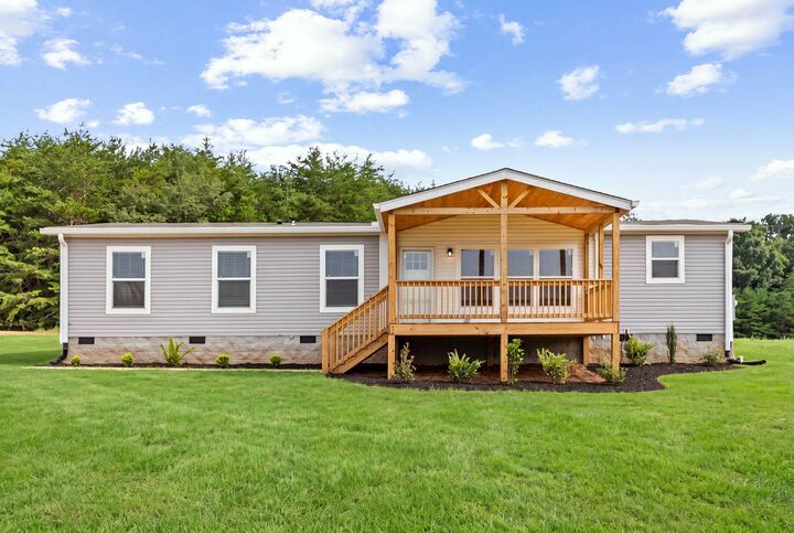 Property Photo: 361 County Road 784A 7 TN 37331