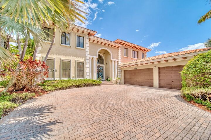 Property Photo:  7601 SW 187th St  FL 33157 