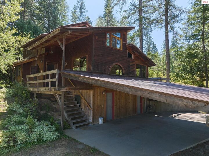 Property Photo:  932 Green Pasture Rd  ID 83847 