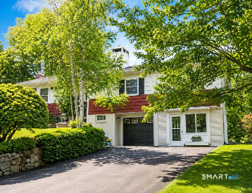 Property Photo: 1 Hendrie Dr Extension CT 06830
