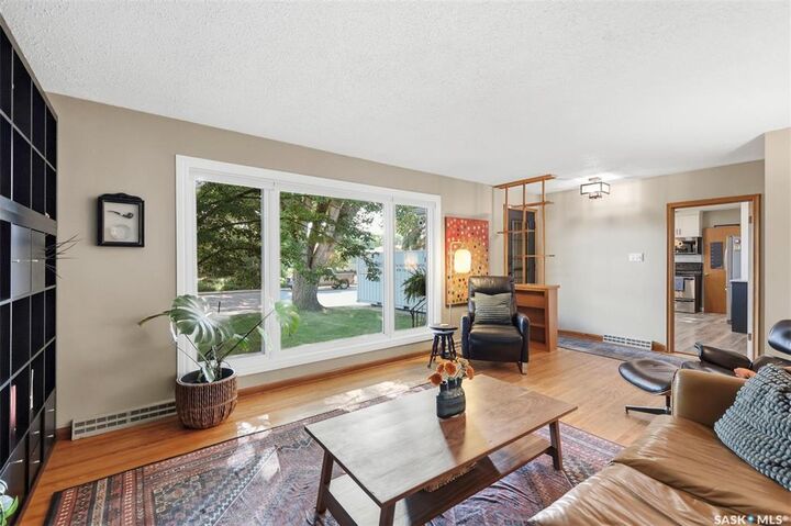 Photo de la propriété:  2002 Park Avenue  SK S7J 2B9 