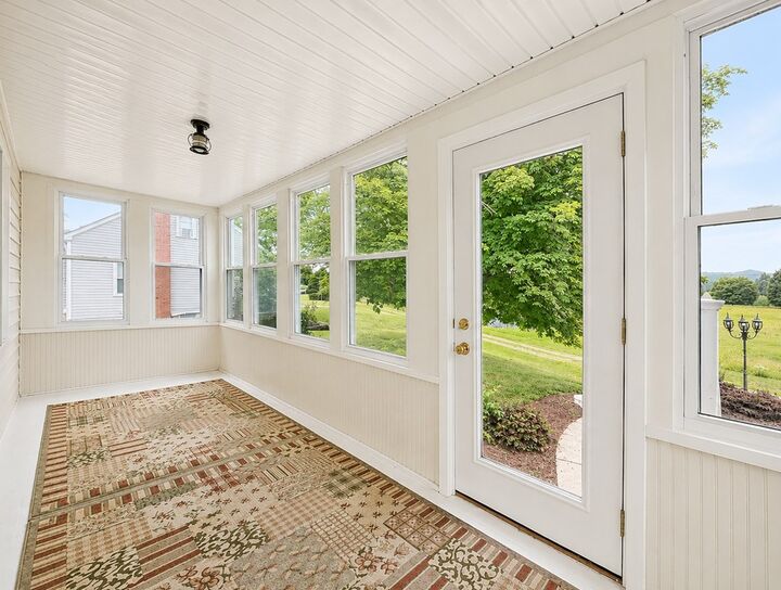 Property Photo:  164 Burnett Extension  OH 45631 