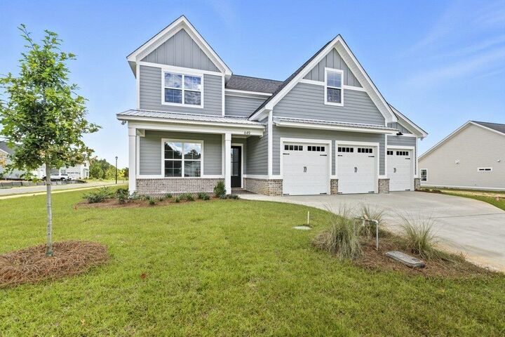 Property Photo:  8427 Knotted Pine Lane  FL 32312 