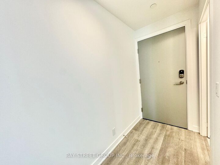 Property Photo: 1 Promenade Circle 908B ON L4J 4P8