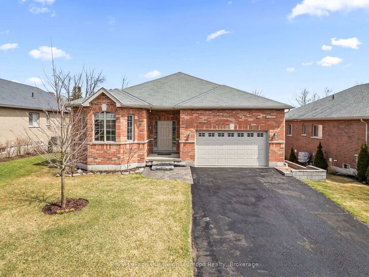 Property Photo:  17 Old Trafford Drive  ON K0L 1Y0 