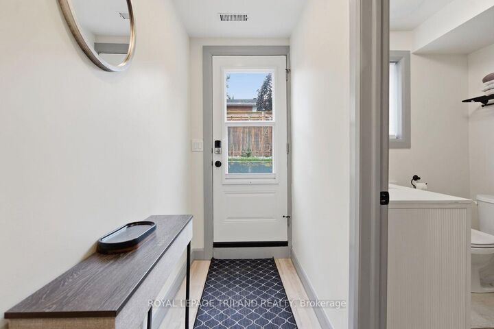 Property Photo:  27 Aldborough Avenue  ON N5R 4S8 