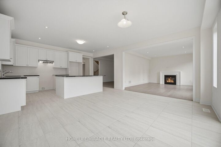 Property Photo:  46 Stratford Drive  ON L7C 4N4 