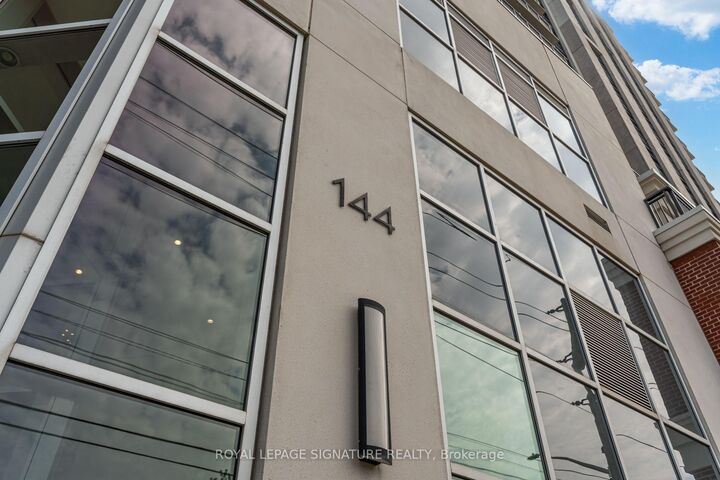 Property Photo:  144 Park Street 506  ON N2L 0B6 