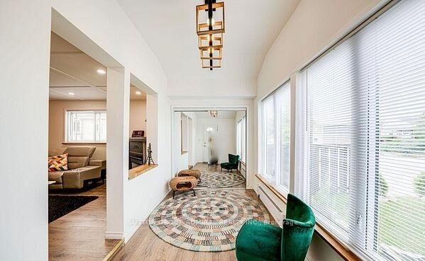 Property Photo:  43 Adair Avenue  ON L8H 1B5 
