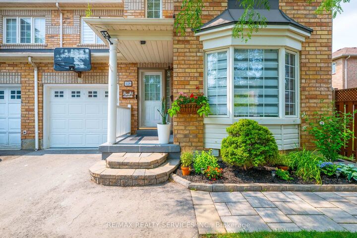 Property Photo: 128 Seaside Circle ON L6R 2G9