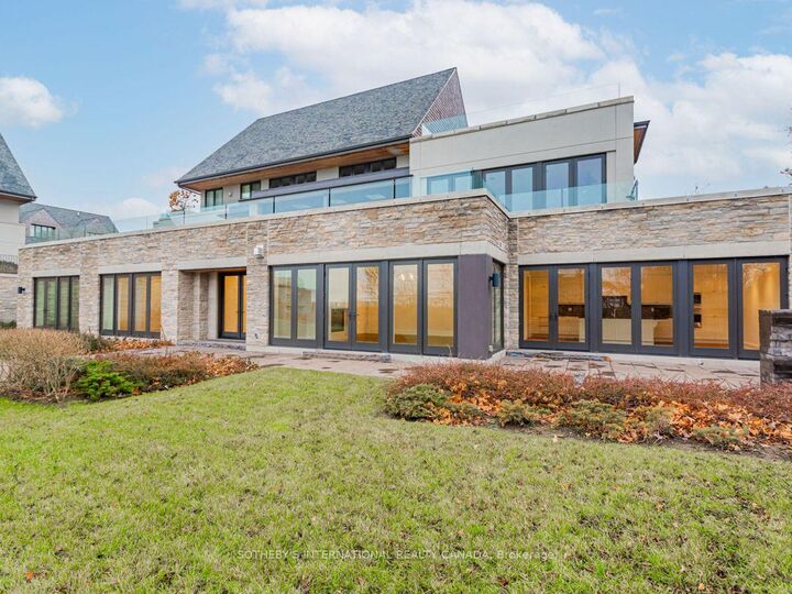 Photo de la propriété: 10 Maple Grove Road 28 ON L6J 0E1
