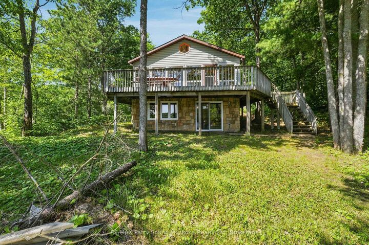 Property Photo:  889 185 Wa Horseshoe Lake N/A  ON P2A 2W8 