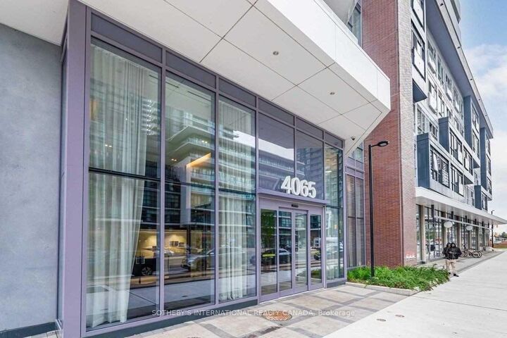 Photo de la propriété:  4065 Confederation Parkway 2510  ON L5B 4N1 