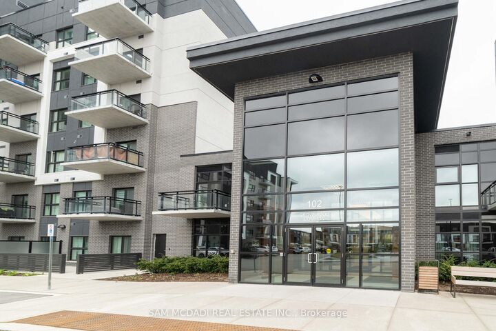 Property Photo: 102 Grovewood Common 216 ON L6H 0X2