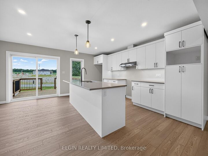 Property Photo:  38 Finch Street  ON N4G 0L9 